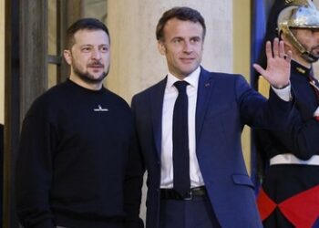 Macron verspricht Selenskij weitere Waffenlieferungen