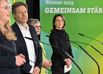 Marmor, Stein und Eisen bricht – aber nicht die Liebe der deutschen Medien zu den Grünen