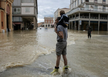 Norditalien: Schwere Regenfälle und Überschwemmungen fordern 13 Menschenleben