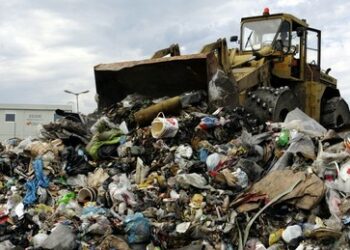 Polen verklagt Deutschland vor EU-Gericht wegen illegaler Abfallexporte