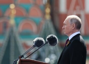 Putin anlässlich des Siegestages: "Krieg gegen Russland wieder entfesselt"
