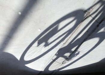 Russische Radsportler offiziell als neutrale Athleten zu internationalen Wettkämpfen zugelassen