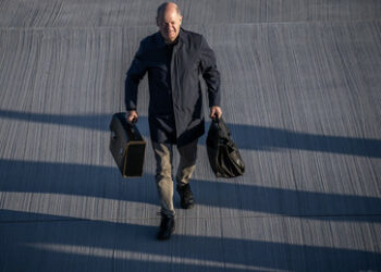 Scholz' Afrika-Reise: Wirtschaft warnt vor belehrendem Auftreten