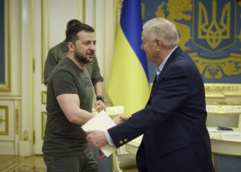 Selenskij trickst US-Senator mit Fake-Video aus