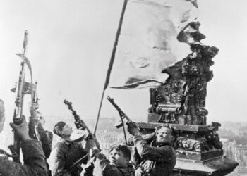 "Die Sowjetunion war auch an der Befreiung Europas beteiligt": Der deutsche Geschichtsrevisionismus