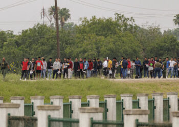 "Grausame und erniedrigende Behandlung" – Kolumbien setzt Rückführungsabkommen mit USA aus