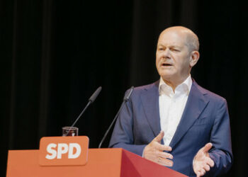 Der Blasen-Kanzler: Kaum trifft Olaf Scholz auf echte Menschen, flippt er aus