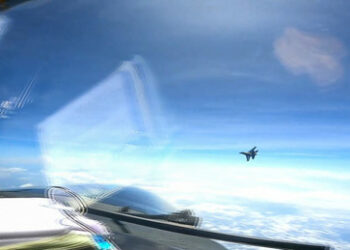 Machtkampf im Indopazifik: Pentagon wirft China "aggressives" Manöver über Südchinesischem Meer vor