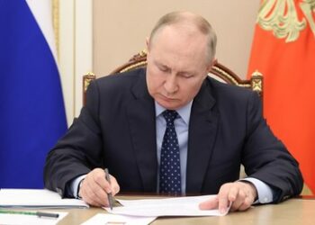 Putin billigt Kündigung des Abkommens mit der Ukraine über Nutzung der Straße von Kertsch