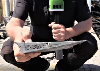 RT-Exklusiv: Flüchtlingsunterkunft mit NATO-Marschflufkörpern zerstört – Überlebende berichtеn