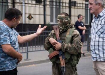 Wenn der Blitz der Geschichte zuschlägt, kommt man am besten gleich zur Sache