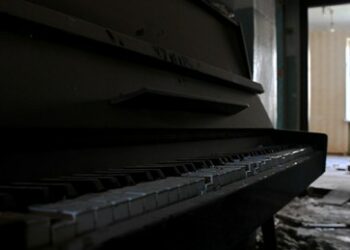 "Ein Lied vom Donbass": Französischer Komponist Celoro schreibt Musik für Donezk und Lugansk