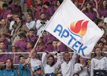 Als Nächstes dann Kindergärten? Großbritannien verhängt Sanktionen gegen Kinderferienlager "Artek"