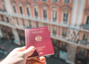 Bundesregierung plant umstrittene Neuregelung bei Reisepassentzug