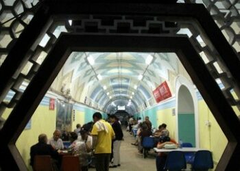 Extreme Hitzewelle: China lässt Bevölkerung in Luftschutzbunker zur Abkühlung