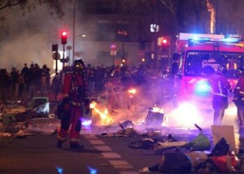 Frankreich: Vierte Nacht infolge Gewalt, Plünderungen und Festnahmen