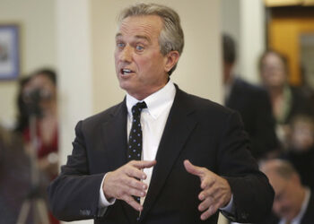 Kennedy Jr. nennt Mobilisierung von Reservisten in den USA Vorbereitung auf Krieg mit Russland