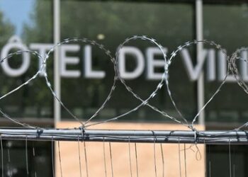 Lage in Frankreich beruhigt sich weiter – Schäden auf eine Milliarde Euro geschätzt