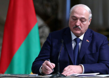 Lukaschenko: Friedensgespräche über Ukraine-Krieg "zum Herbst" möglich