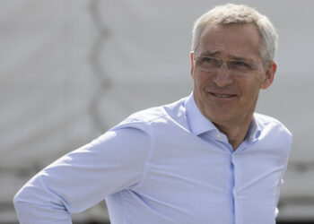 NATO-Länder erneuern Stoltenbergs Mandat