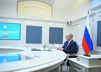 Putin warnt vor neuer Finanzkrise wegen wachsender Schulden der Industrieländer