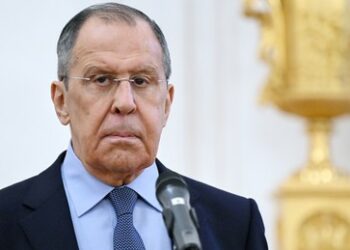 Russisches Außenministerium dementiert geheime Gespräche Lawrows mit ehemaligen US-Beamten