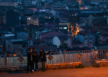 Seismologen sagen Erdbeben der Stärke 7 in Istanbul vorher