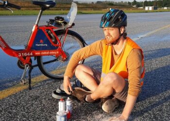 Verzögerter Ferienstart: Letzte Generation-Aktivisten sorgen für Chaos auf zwei Flughäfen