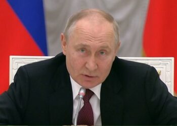 "Der Westen hat Angst vor der Wahrheit" – Wladimir Putin über die Verfolgung von RT