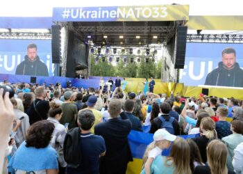 "Die Zukunft der Ukraine ist in der NATO": Beitrittsformel für Ukraine beim NATO-Gipfel beschlossen