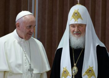 "Katholizisierung" der Ukraine: Die NATO als der starke Arm des Vatikans