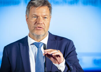 "Vollkommen inakzeptabel": Habecks Heizungsgesetz wird im Eilverfahren durch den Bundestag gedrückt