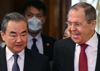 Außenminister Russlands und Chinas besprechen Ukraine-Krise und bilaterale Beziehungen