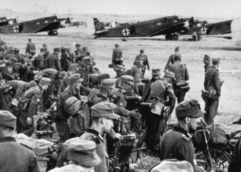 Der AfD-Fall Mittenwald: Blutiges Edelweiß und geheuchelte Demokratie