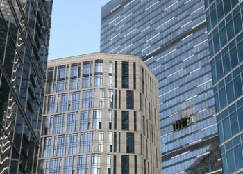 Drohnenangriffe auf Moskau, Agonie der Ukraine und deutsches Wunschdenken