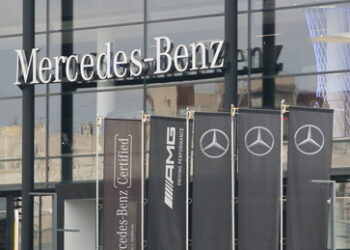Mercedes-Benz koppelt russische Autohändler komplett von seiner Software ab