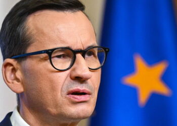 Polens PiS-Puppenspieler: Die Kunst, bereits beantwortete Fragen zu stellen