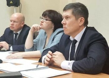 Russischer Ex-Minister beantragt Asyl in den USA und arbeitet dort als Fernfahrer