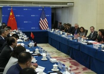 US-Handelsministerin zu Gesprächen in China eingetroffen