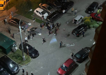 Video: Drohnen über Moskaus Vororten abgeschossen – Betrieb zweier Flughäfen kurzzeitig eingestellt