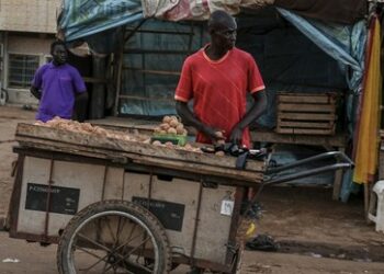 Washington schweigt über die Hungerkrise in Niger, sorgt sich aber um dessen Ex-Präsidenten