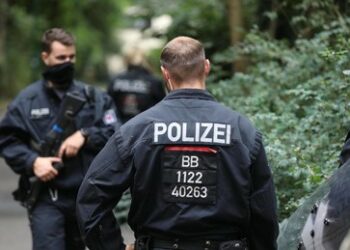 "Verharmlosung von Nazi-Verbrechen": Hausdurchsuchung bei Rudolph Bauer