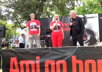 Berlin: Demo "gegen Fremdbestimmung" vor Kanzleramt und Brandenburger Tor