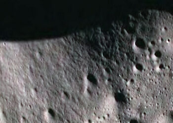 Daten indischer Mondmission: Erde spielte bei Wasserbildung auf dem Mond womöglich größere Rolle