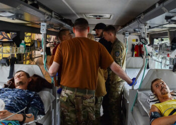 Katastrophe in Saporoschje – Zustrom an Verwundeten überfordert ukrainische Ärzte