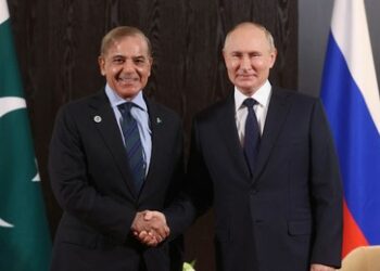 Pakistan erhält über Iran erste Flüssiggaslieferung aus Russland