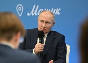 Putin: Russland war und bleibt "absolut unbesiegbar"