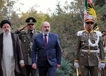 Russland und Iran ziehen im Kaukasus-Konflikt an einem Strang