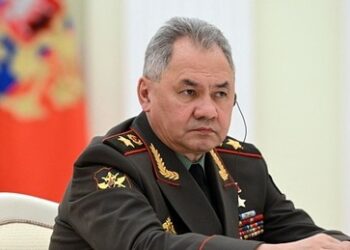 Russlands Verteidigungsminister Schoigu trifft in Teheran ein