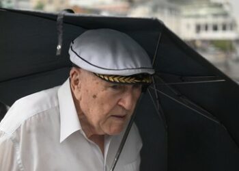 Sanktionen: Russische Behörden melden Schwierigkeiten bei Rentenzahlungen ins Ausland